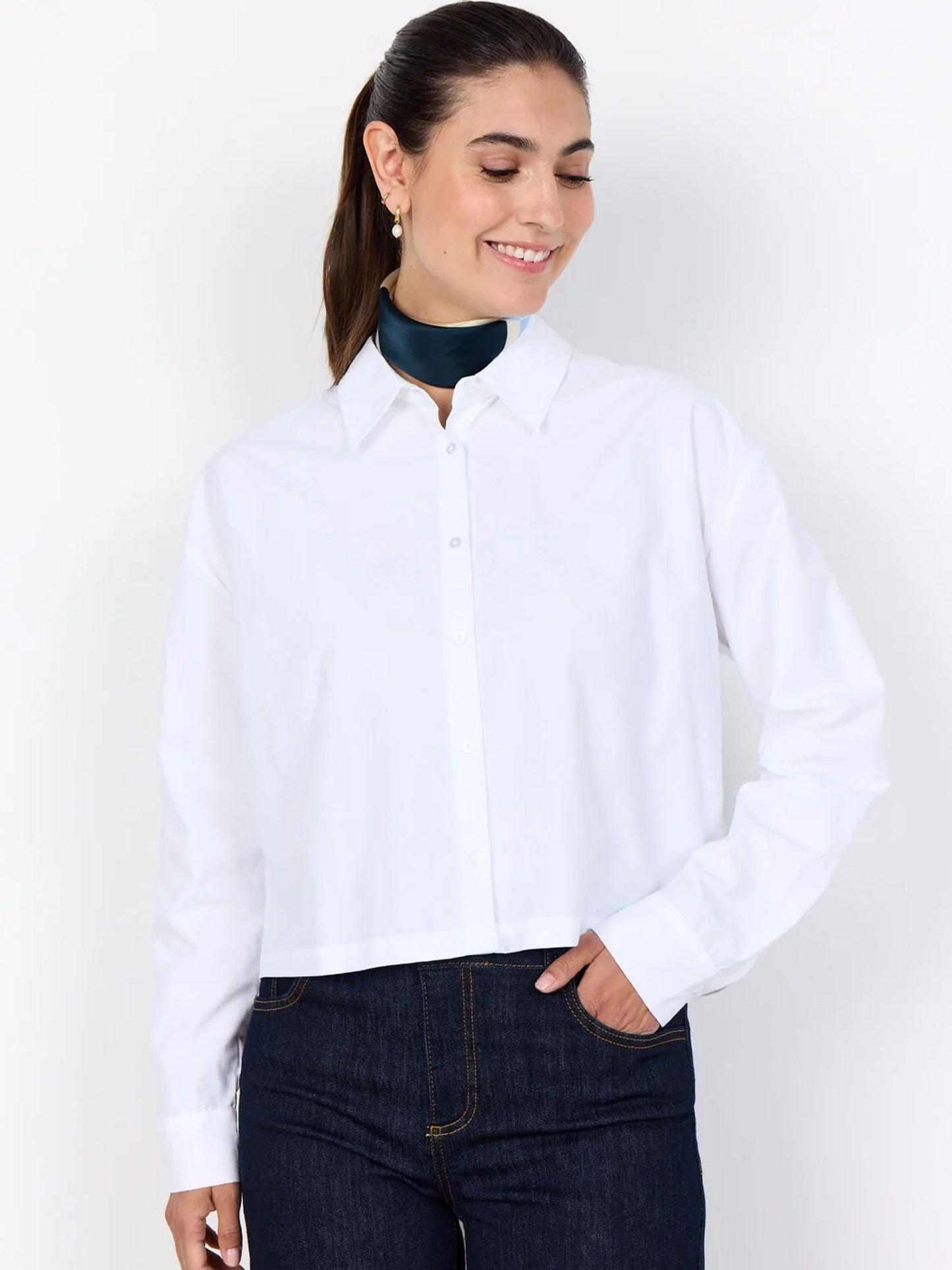 Camicia crop bianca da donna con colletto italiano Soya Concept