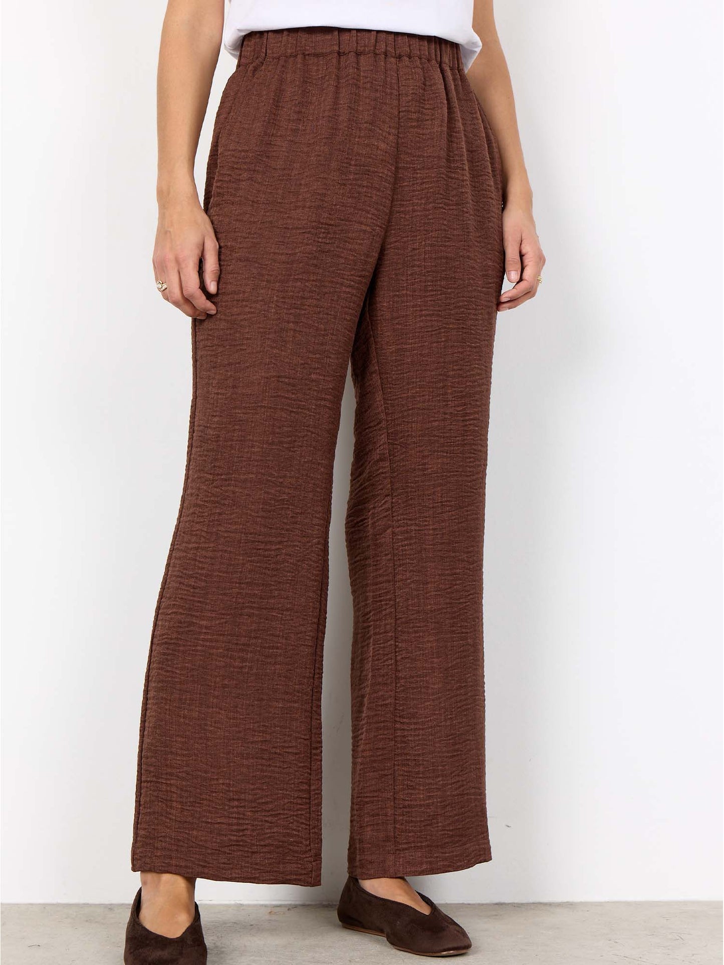 Pantaloni Charissa marroni da donna in poliestere riciclato