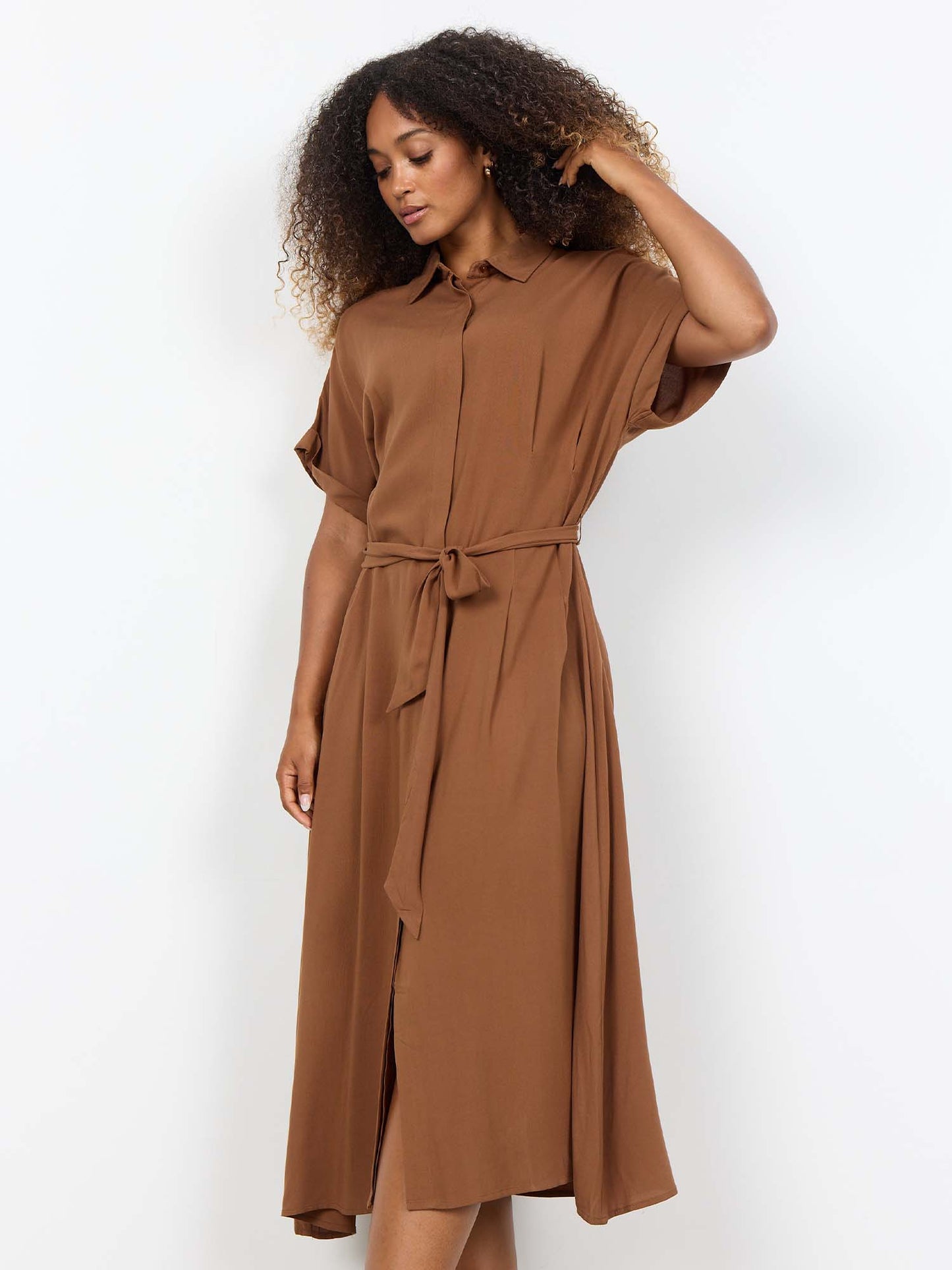 Vestito donna marrone Soyaconcept dal design contemporaneo e confortevole