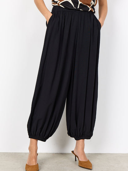 Pantaloni donna Soyaconcept neri, eleganti e versatili