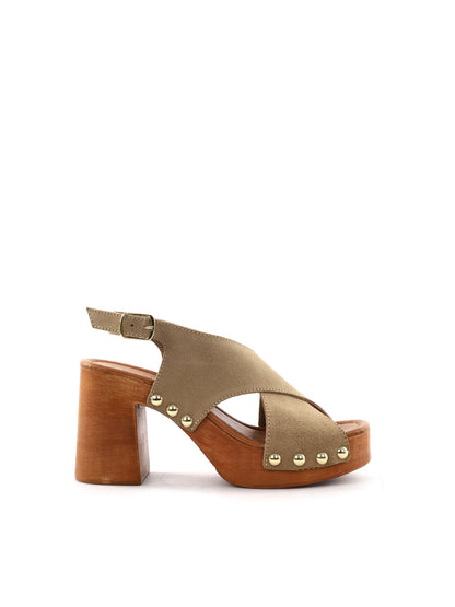 Cambio Vita, sandalo beige da donna elegante e versatile