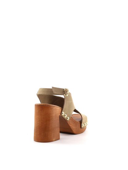 Cambio Vita, sandalo beige da donna elegante e versatile