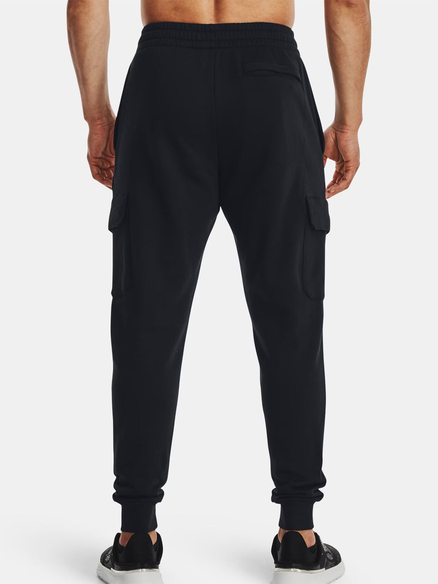 UNDER ARMOUR RIVAL