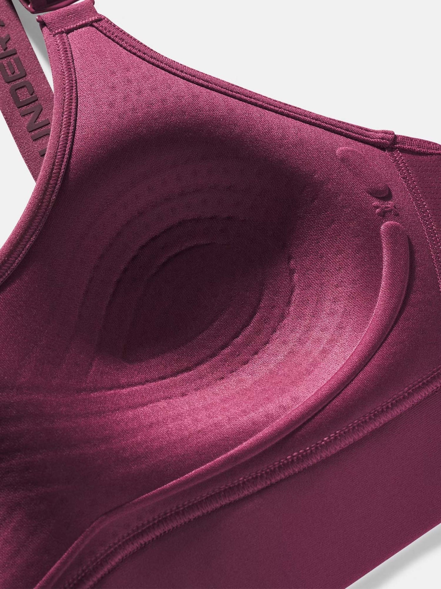 UNDER ARMOUR INFINIT