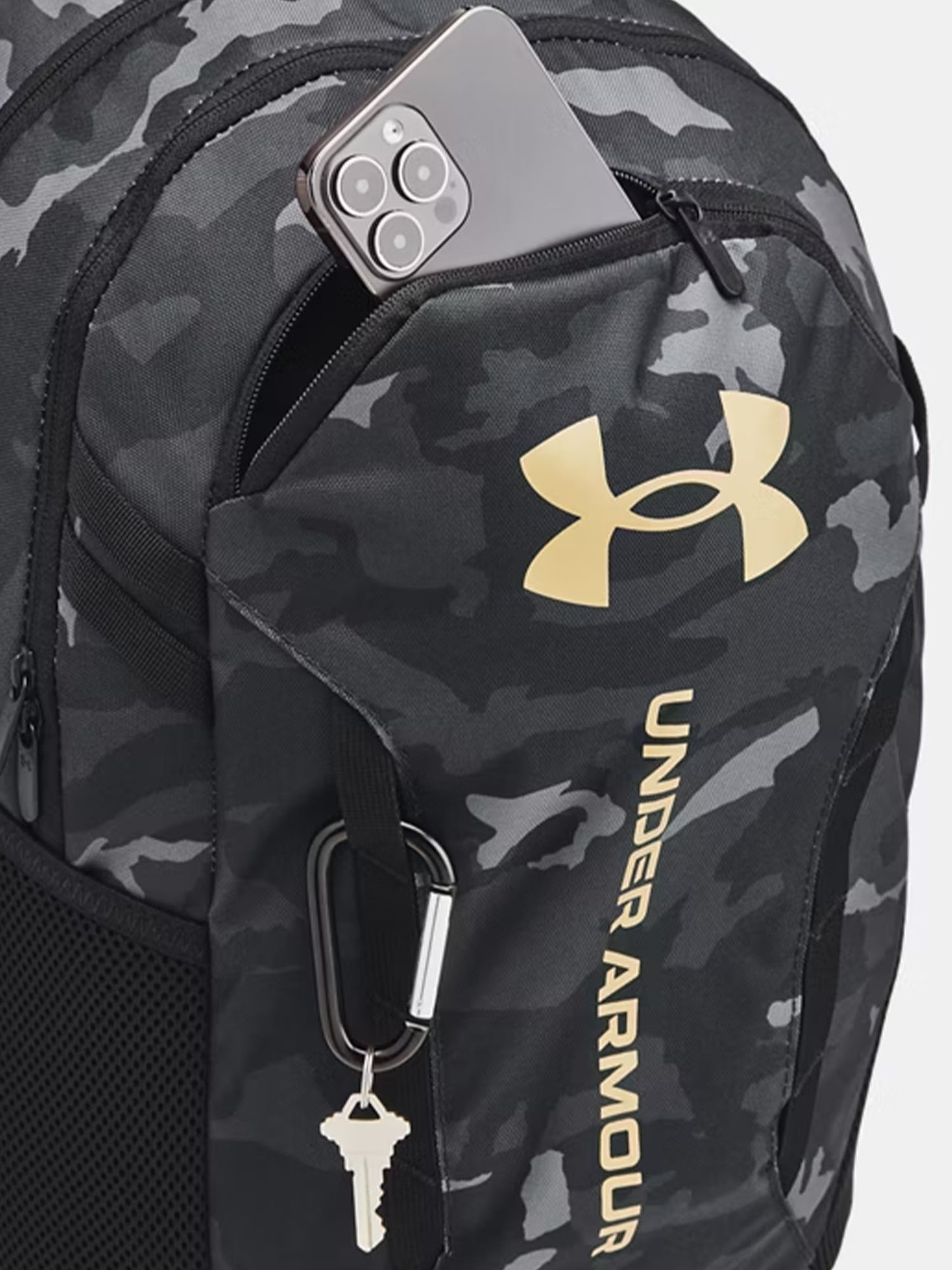 ZAINO HUSTLE UNDER ARMOUR UNISEX NERO ORO