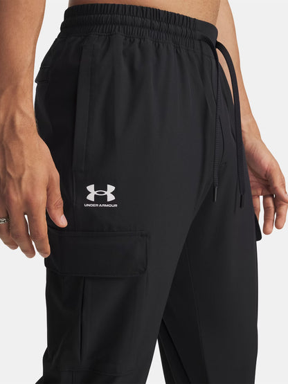 Pantaloni cargo Under Armour Vibe Woven uomo neri sportivi