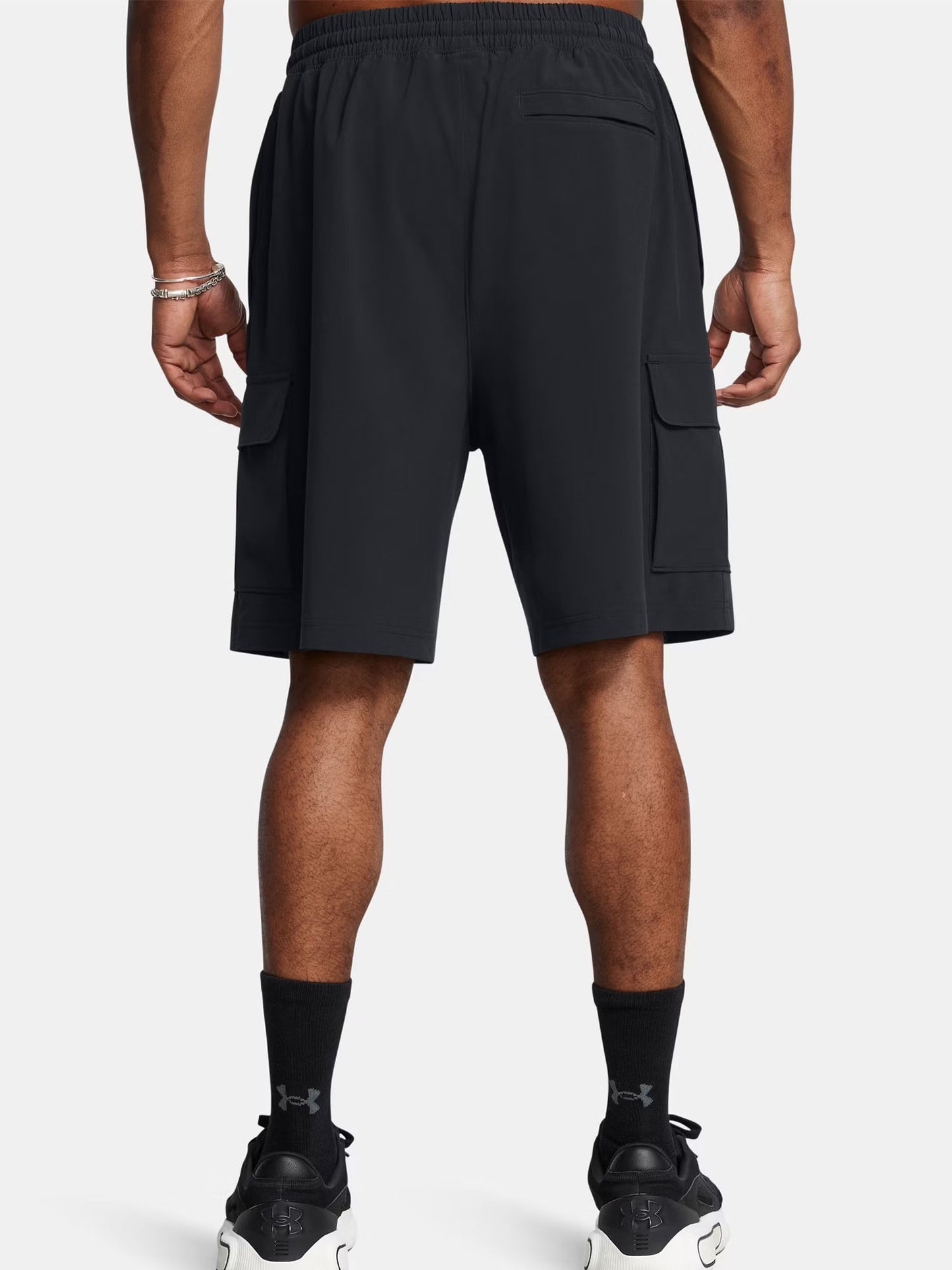 Shorts cargo UA Vibe uomo in tessuto tecnico nero