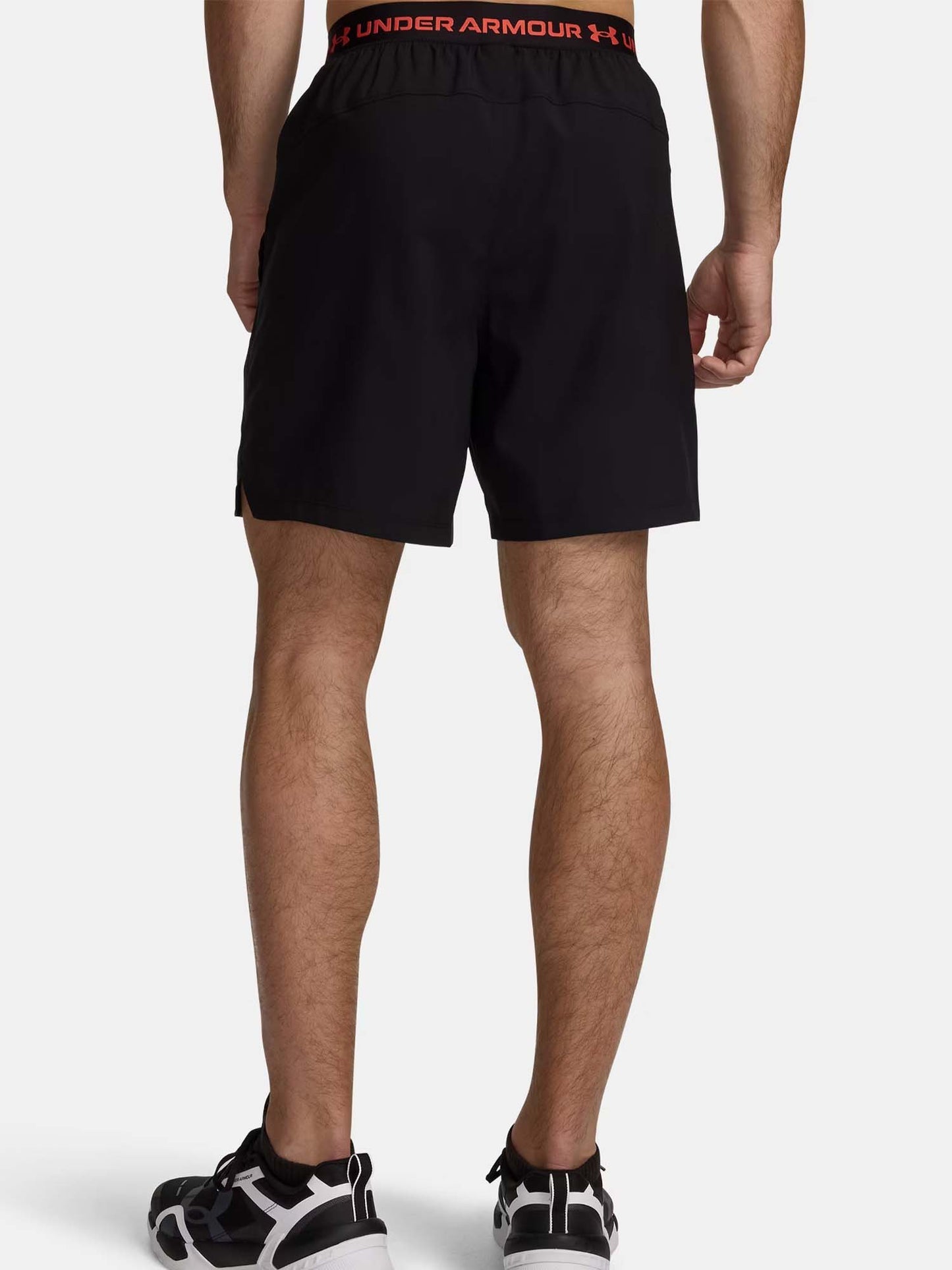 Under Armour Vanish Woven 2.0, shorts sportivi uomo multicolore
