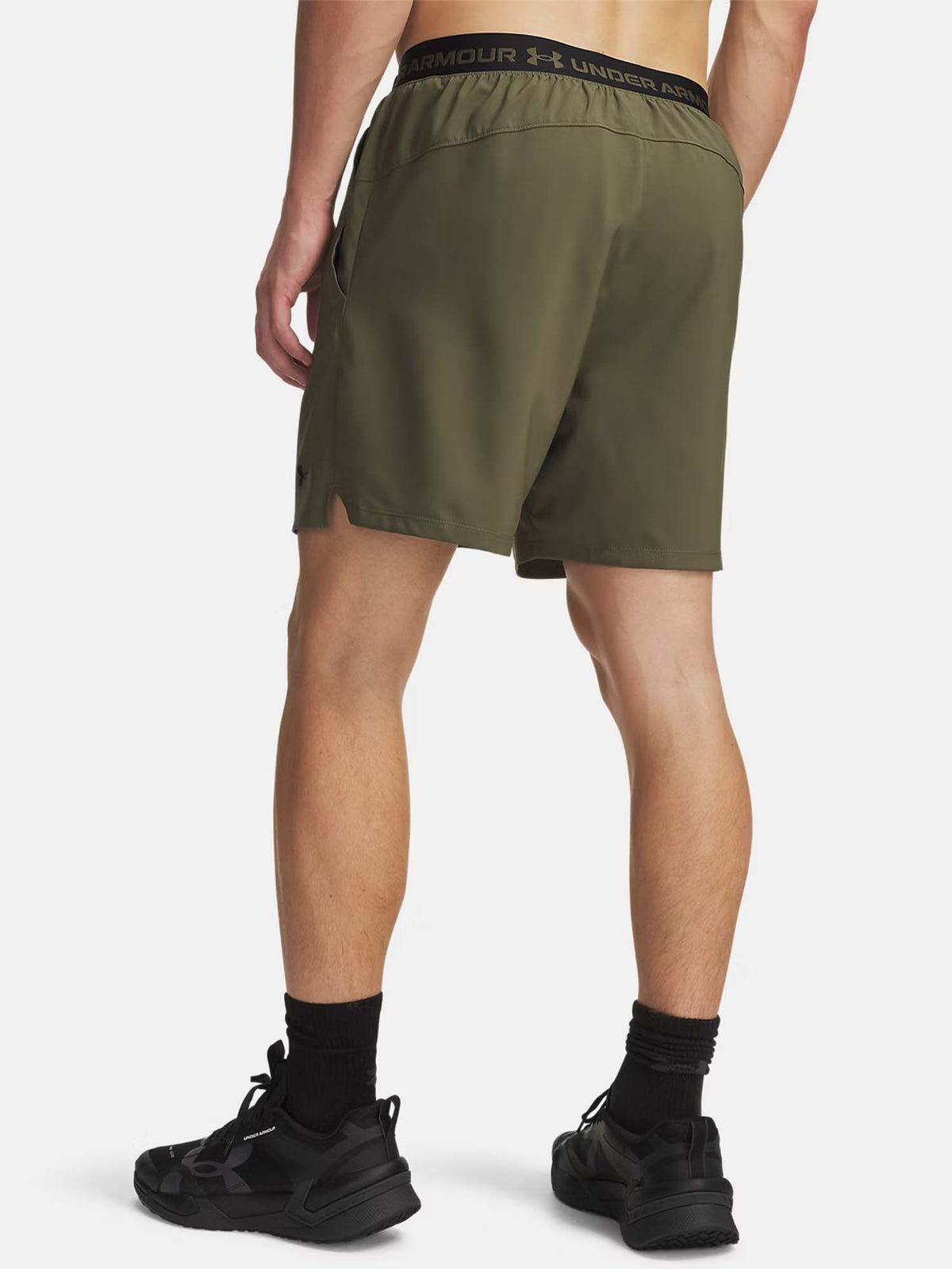 Under Armour Vanish, shorts da uomo verde