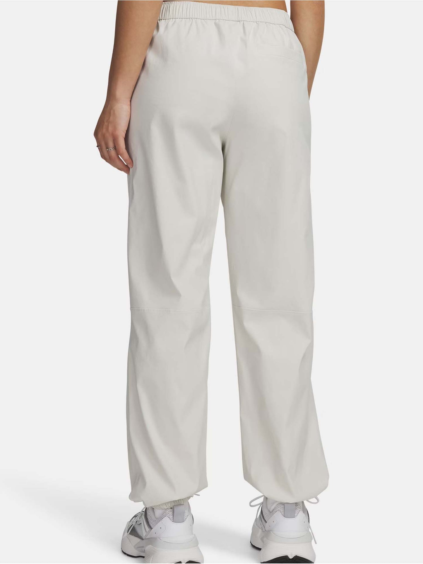 Under Armour Unstoppable Woven, pantaloni jogger sportivi donna bianchi
