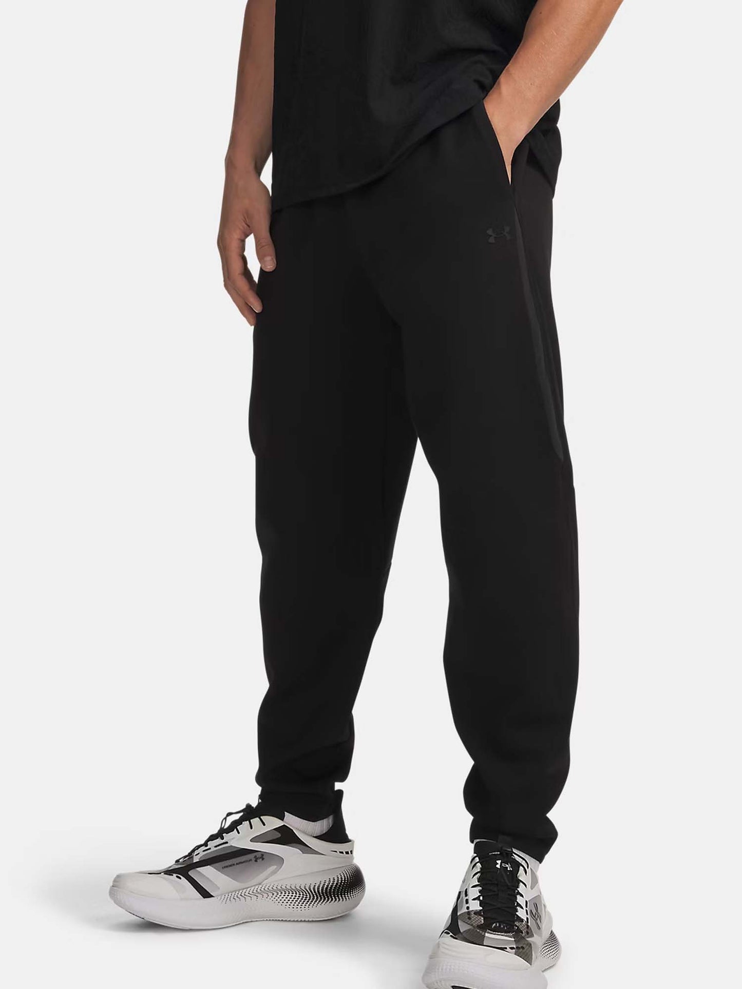 Under Armour Unstoppable, pantalone da uomo nero