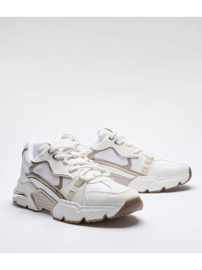 Sneakers Guess Carlli 6 da donna dorate eleganti e casual