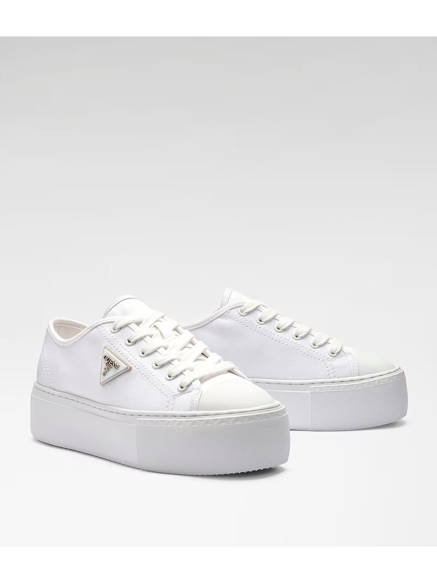 Sneakers bianche Guess Joezi da donna con suola platform