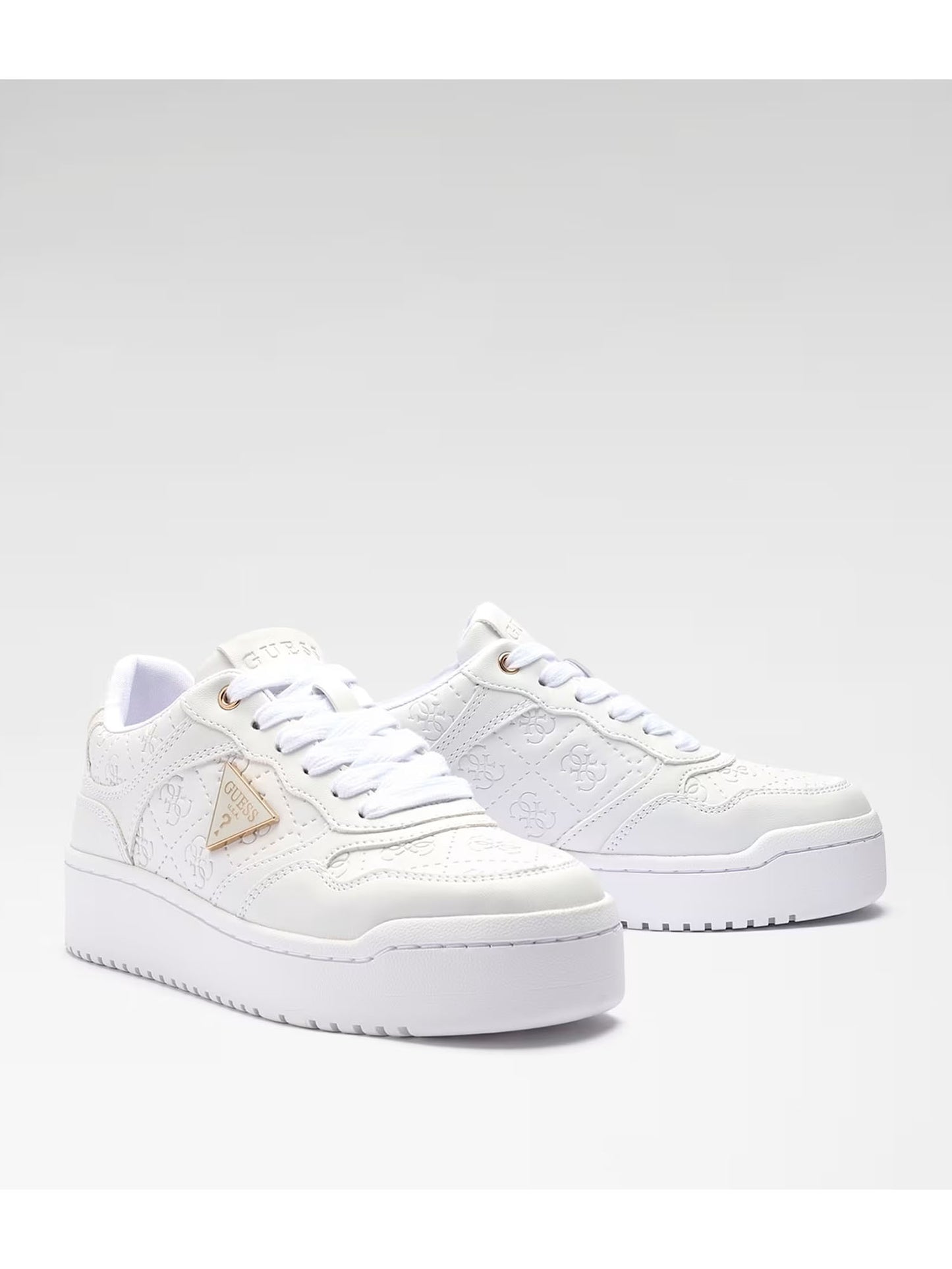 Sneakers Miriam 6 di Guess in tessuto bianco da donna