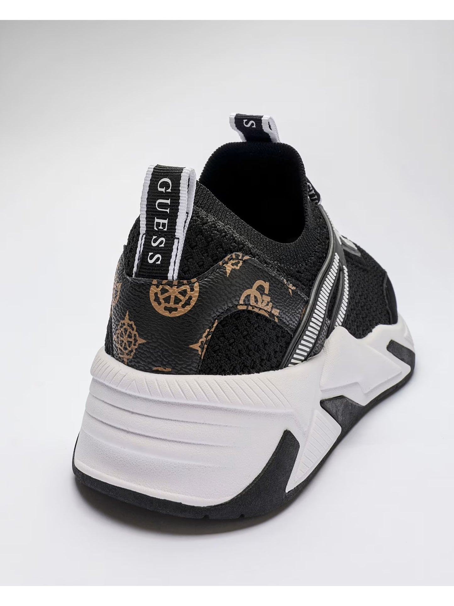 Sneakers Guess Genga nere da donna con plateau