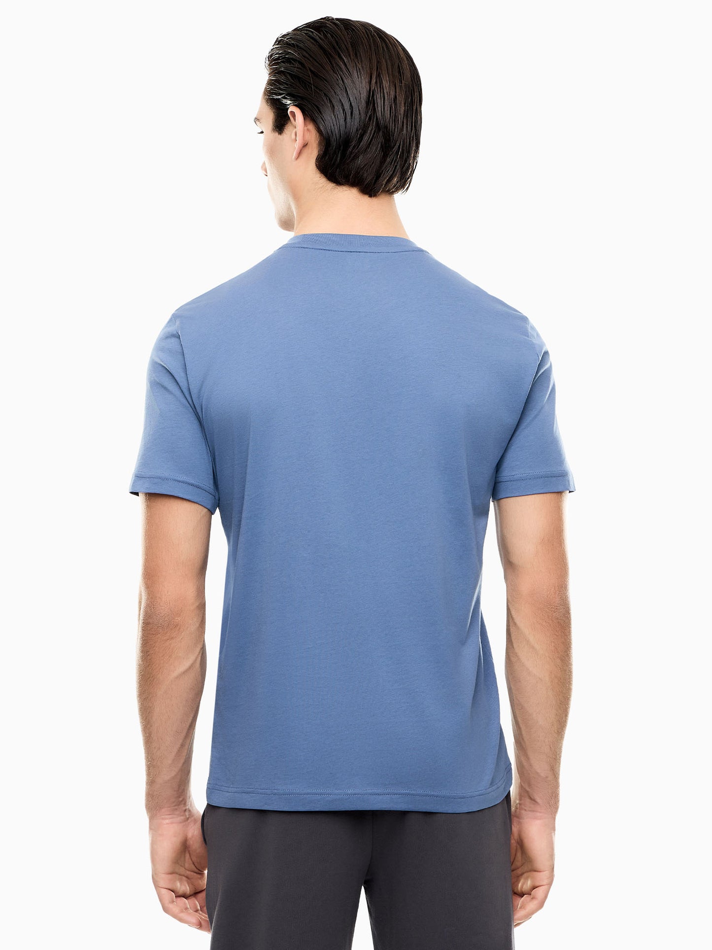 T-shirt azzurra da uomo EA7 Emporio Armani in cotone leggero