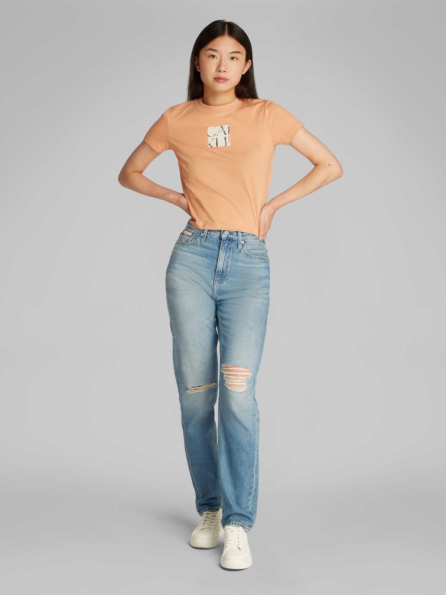 T-SHIRT FRONT PHOTO GRAPH CALVIN KLEIN JEANS DONNA ROSA