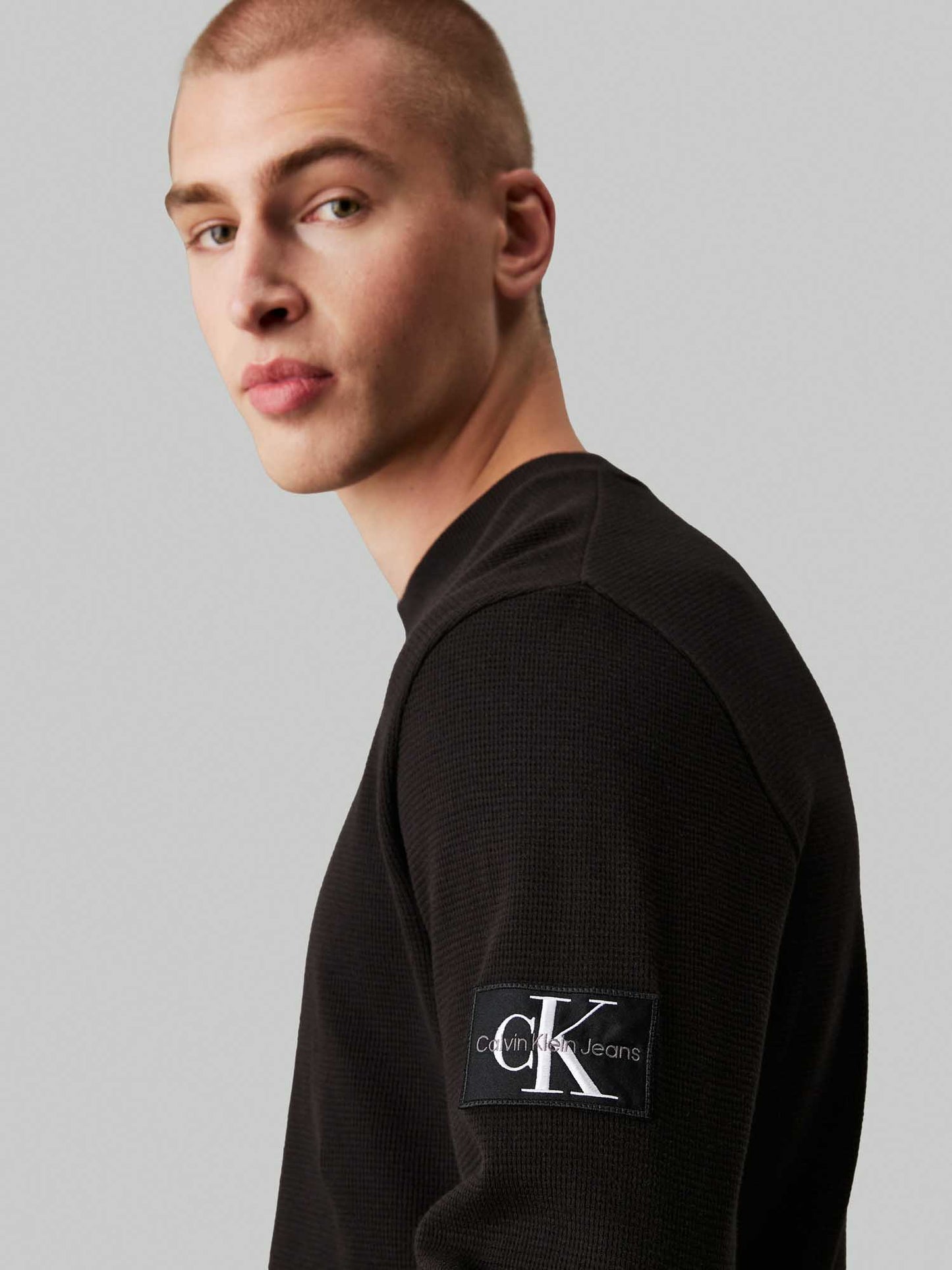 MAGLIA WAFFLE CALVIN KLEIN JEANS UOMO NERO