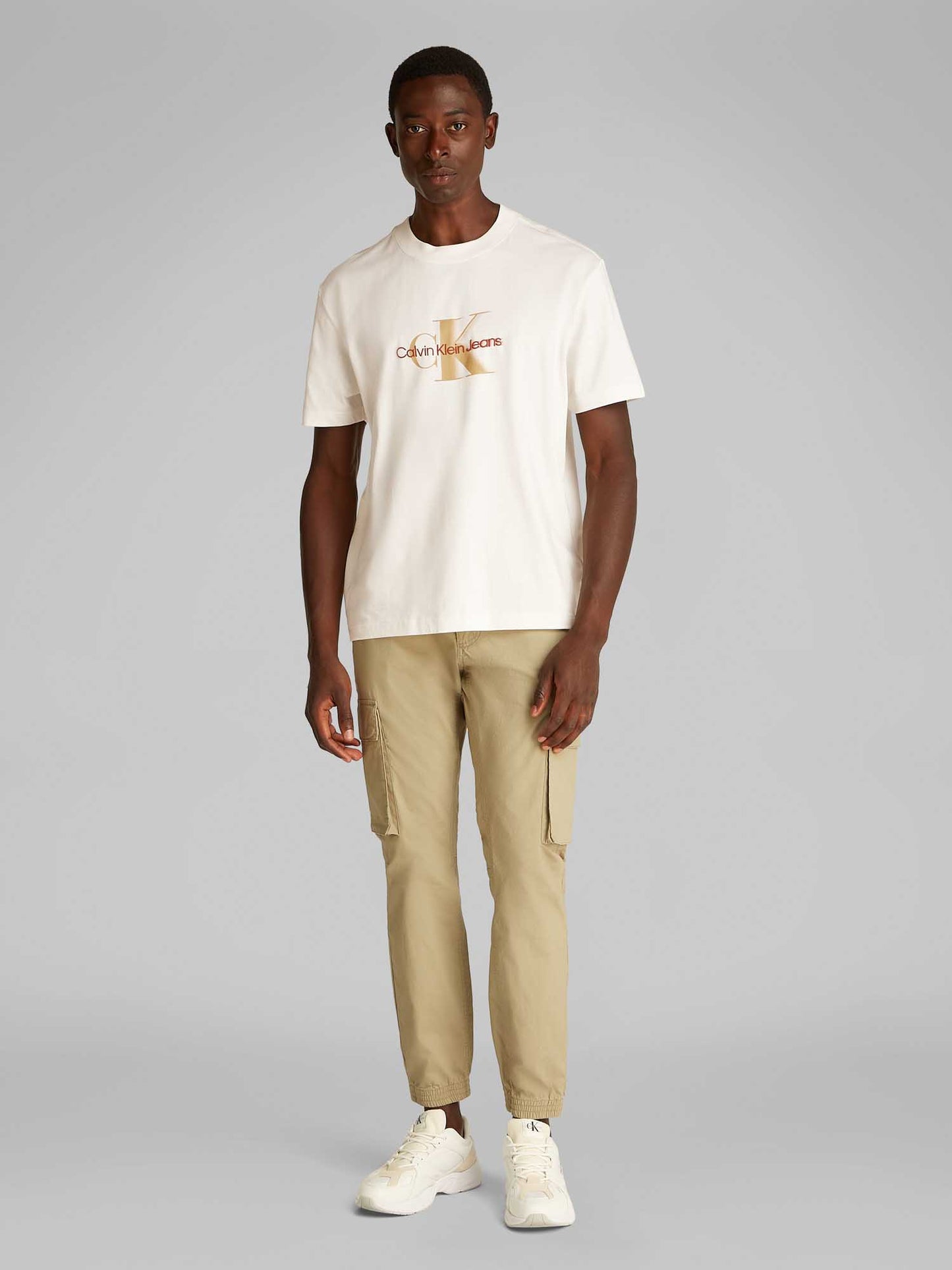 T-SHIRT MONOLOGO TEE CALVIN KLEIN JEANS UOMO PANNA