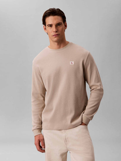 Calvin Klein Ck Waffle Badge Crew, maglia da uomo fango