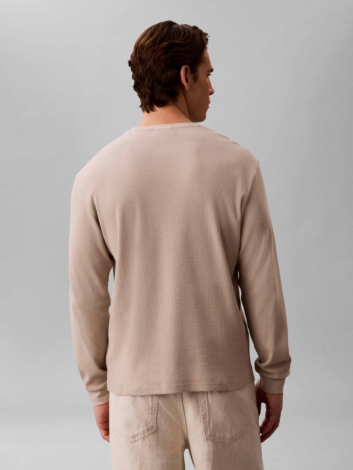 Calvin Klein Ck Waffle Badge Crew, maglia da uomo fango