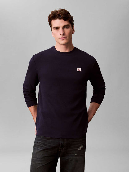Maglia maniche lunghe blu Calvin Klein Jeans con badge