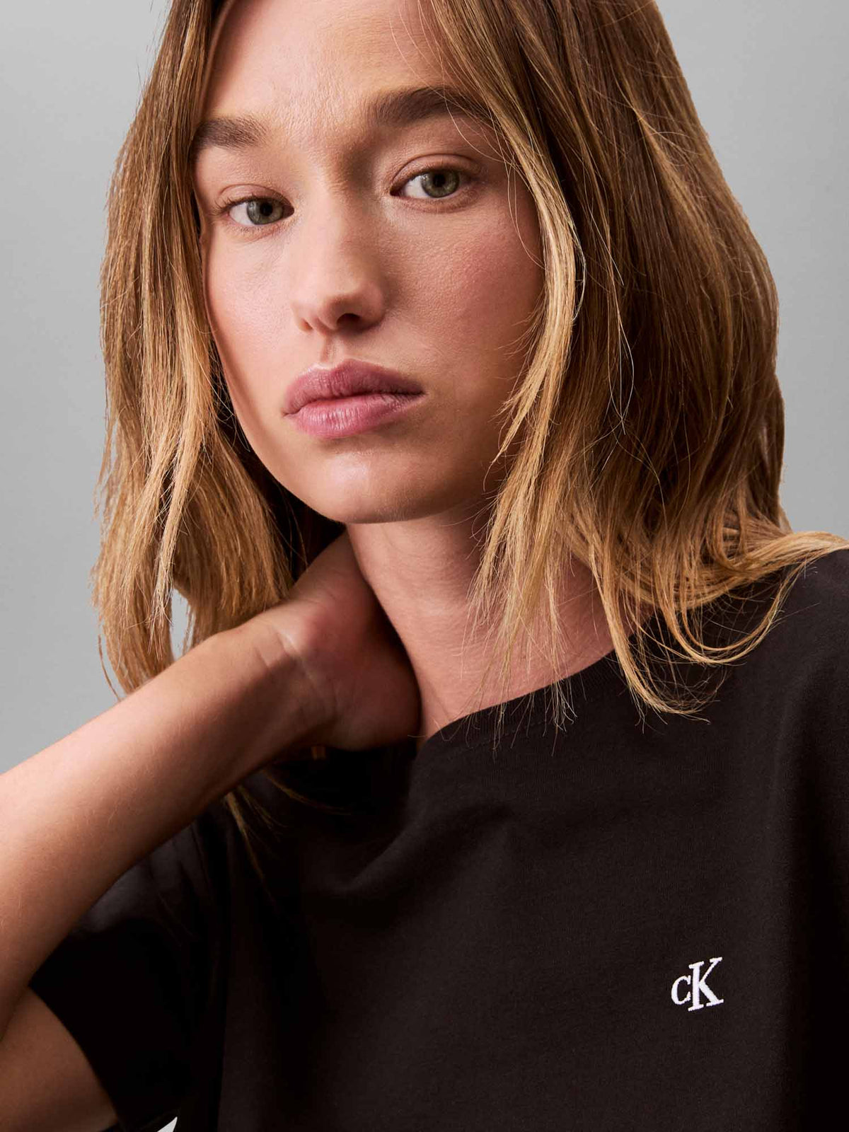 Ck monogram crew tee t-shirt da donna nero