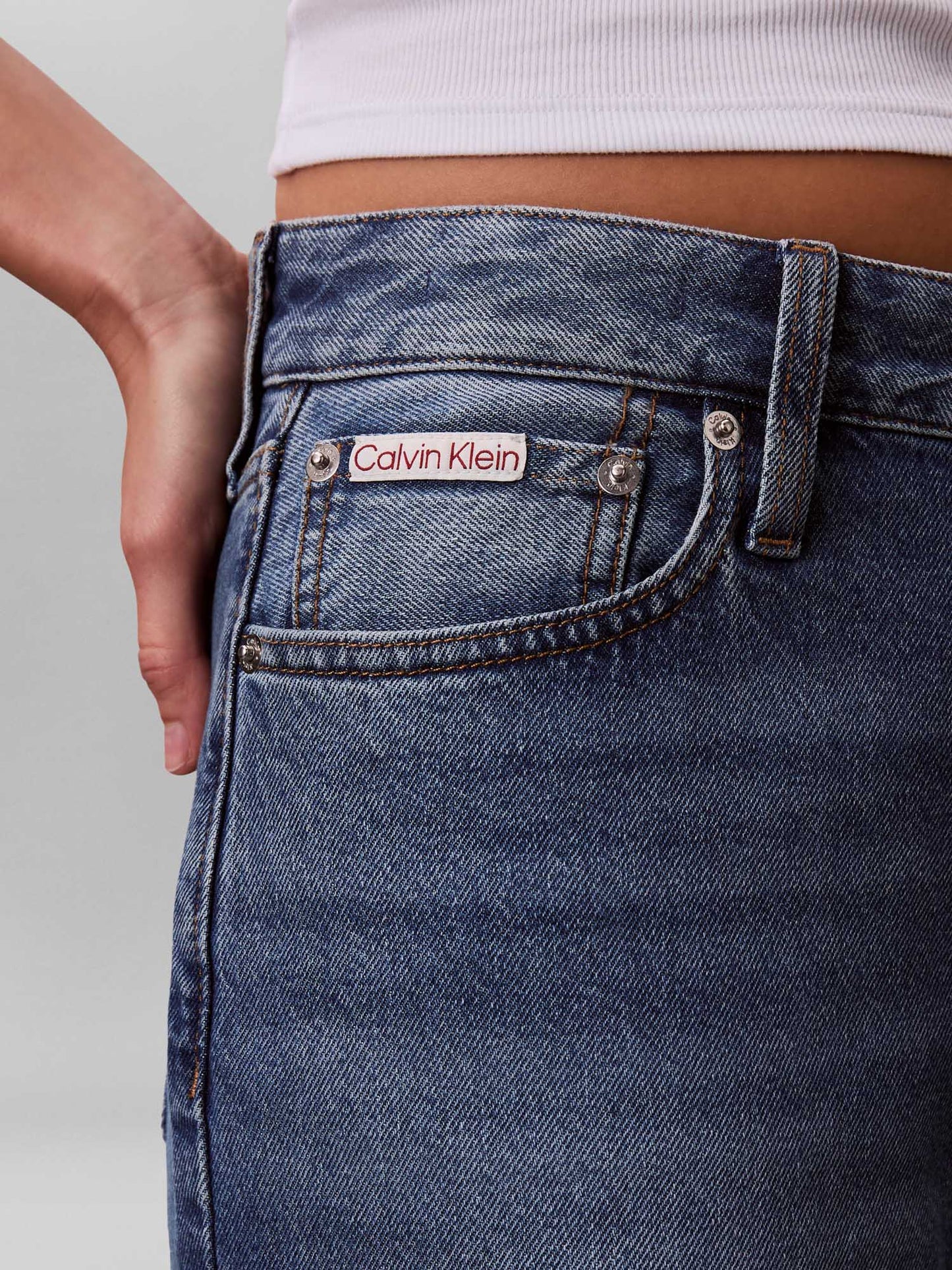 Jeans barrel leg da donna Calvin Klein in denim