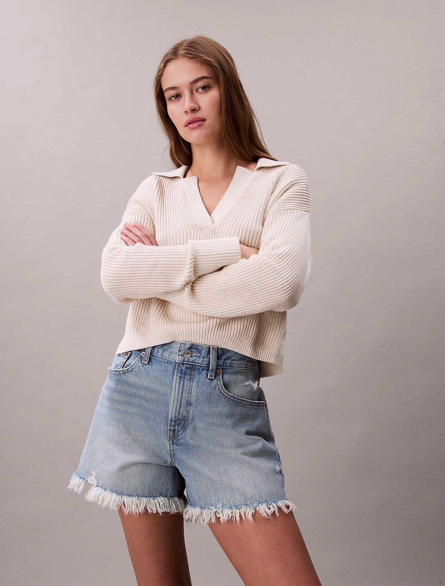 Shorts denim chiaro a vita media Calvin Klein donna stile anni '90