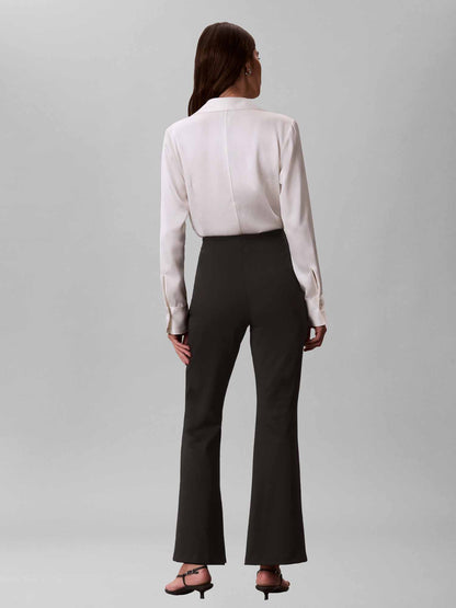 Calvin Klein Tailored Flare, pantalone da donna nero