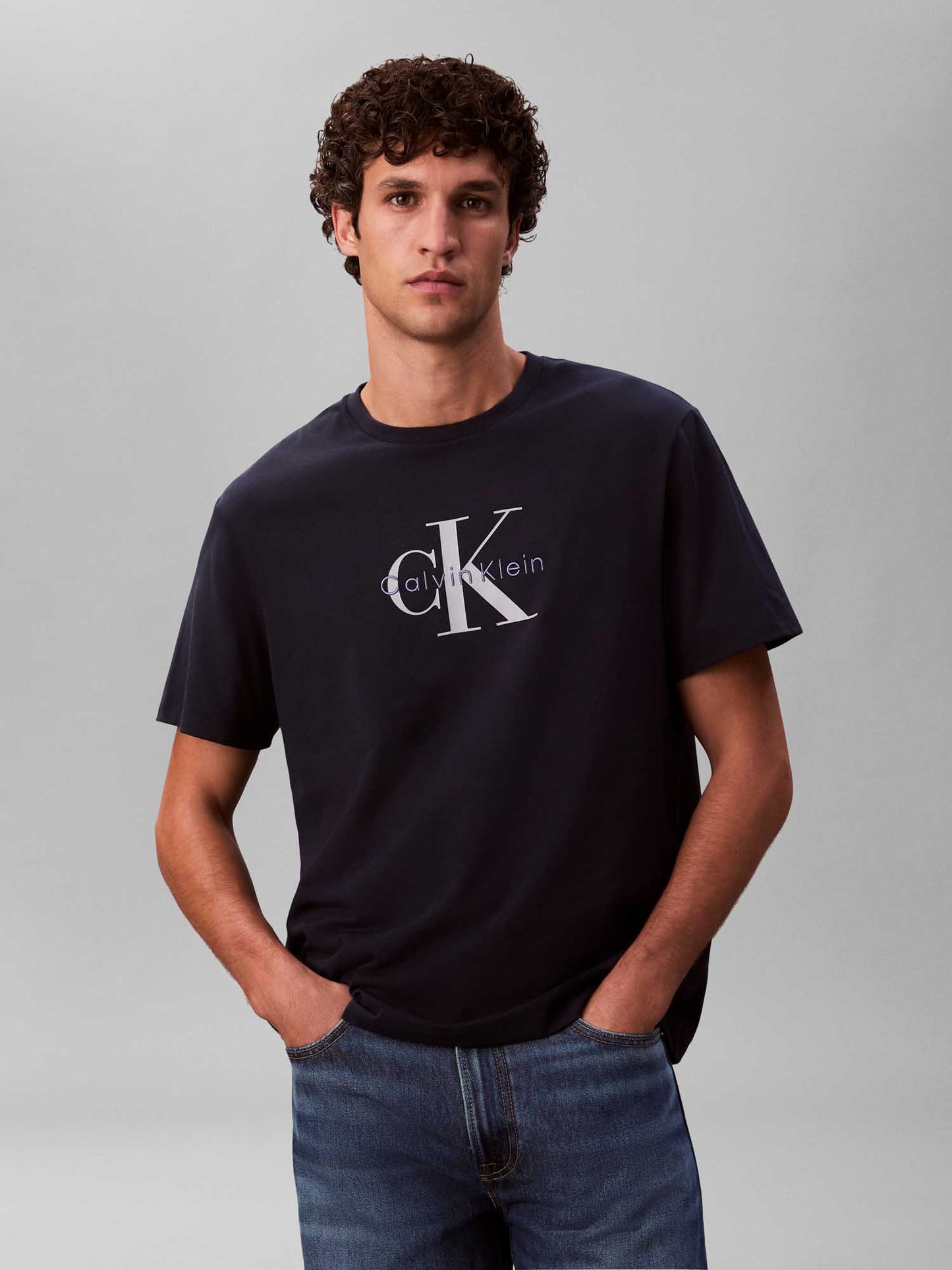 Calvin Klein Jeans t-shirt blu da uomo con logo ricamato