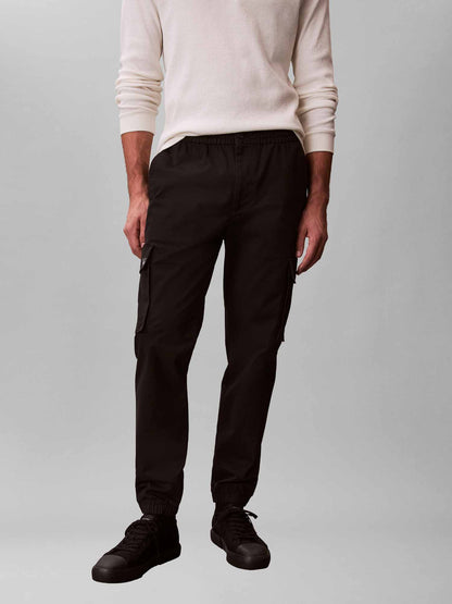 Calvin Klein Pantalone cargo skinny da uomo nero per un look casual