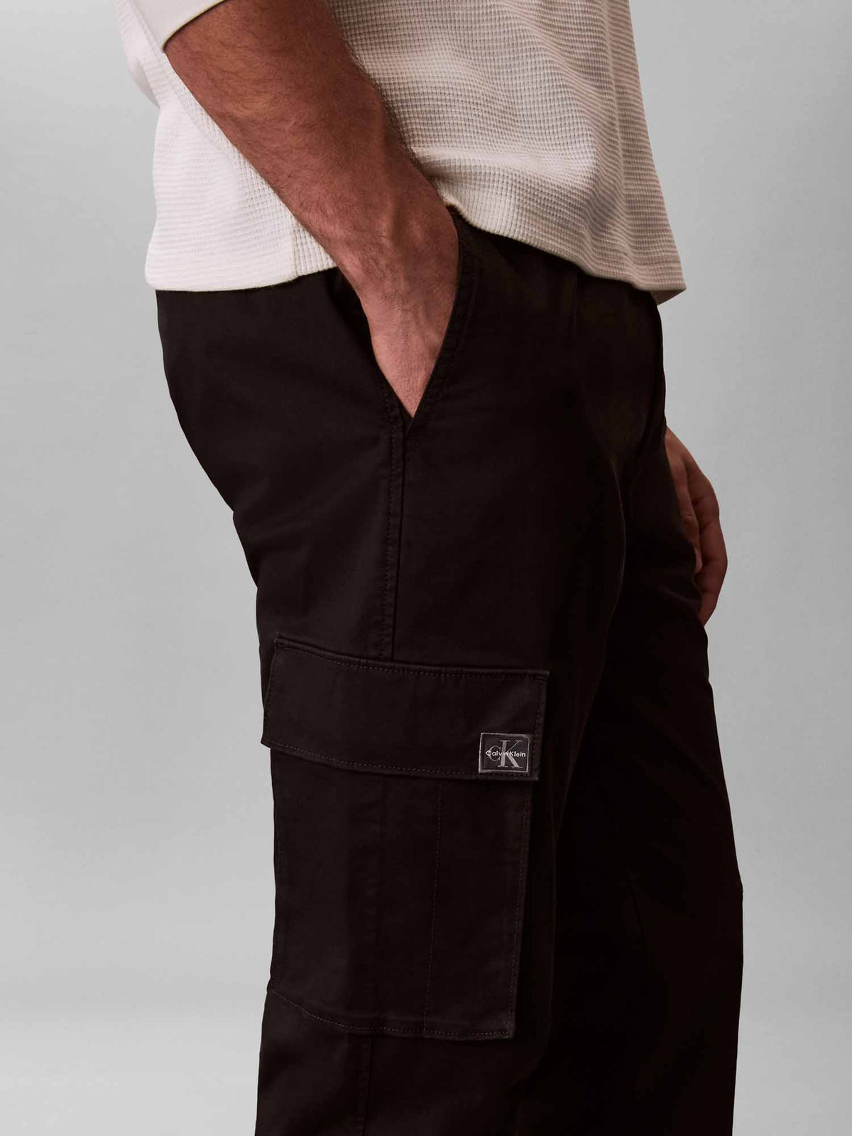 Calvin Klein Pantalone cargo skinny da uomo nero per un look casual