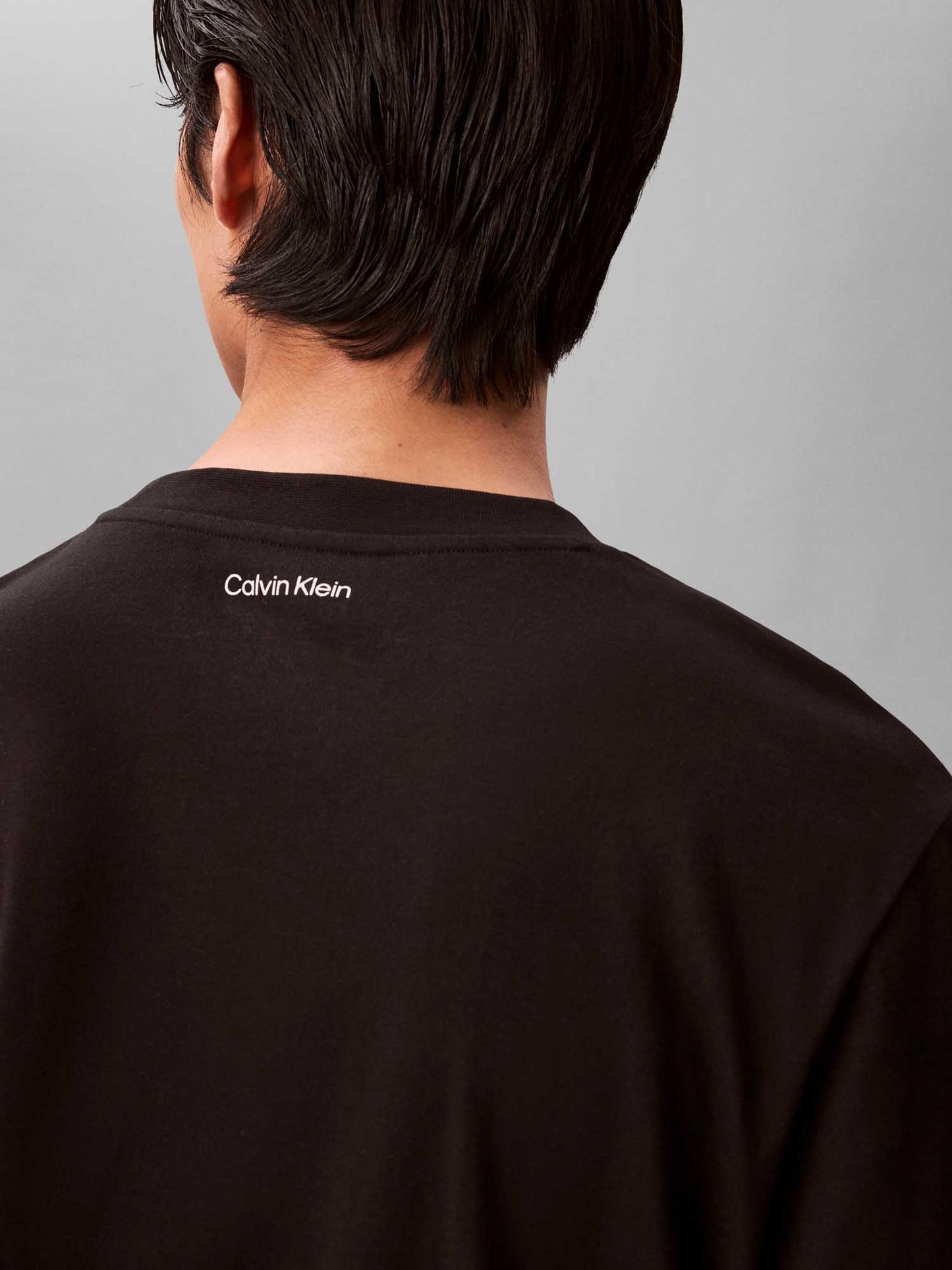 T-shirt nera Calvin Klein Jeans con logo da uomo