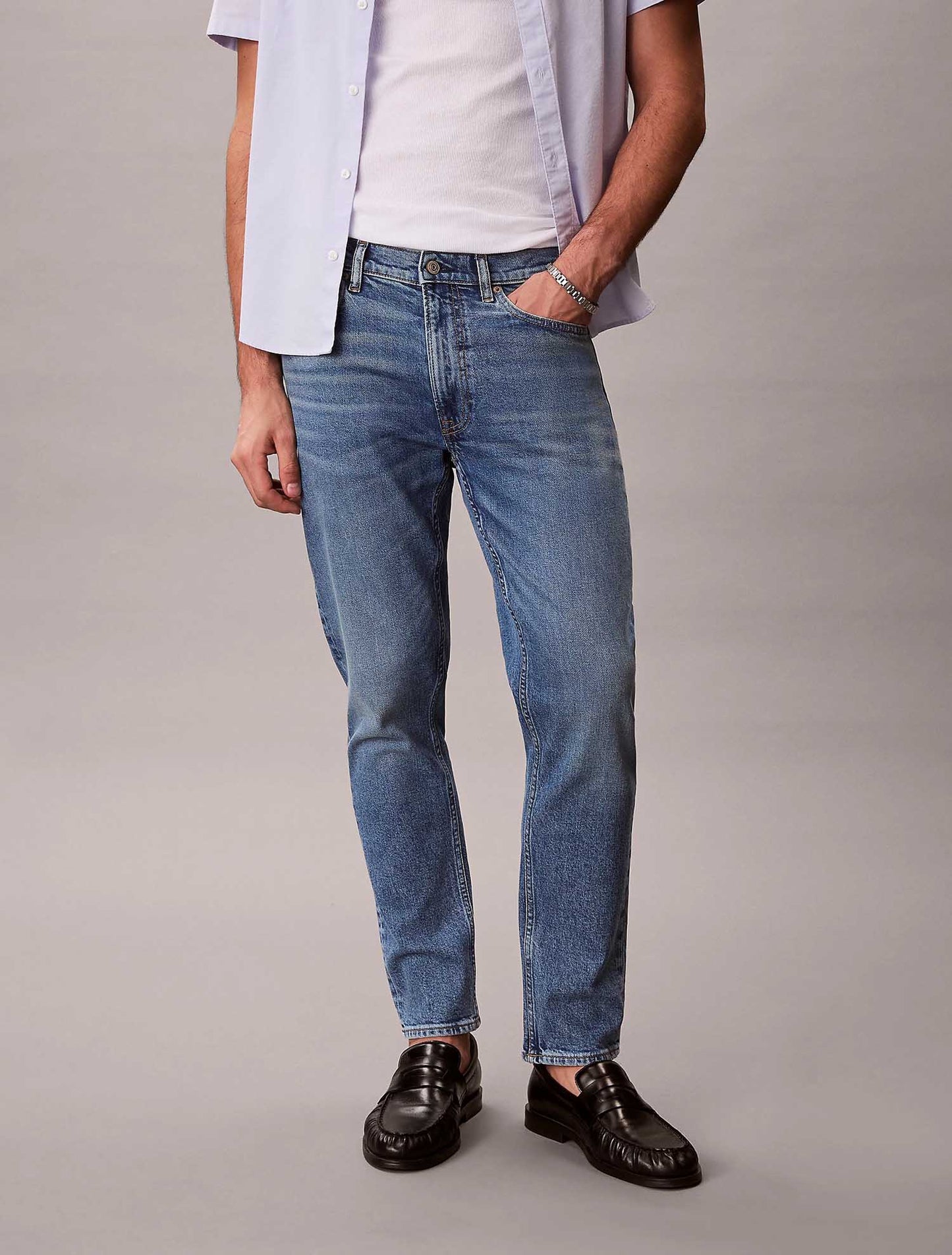 Jeans Calvin Klein Classic Tapered da uomo in denim