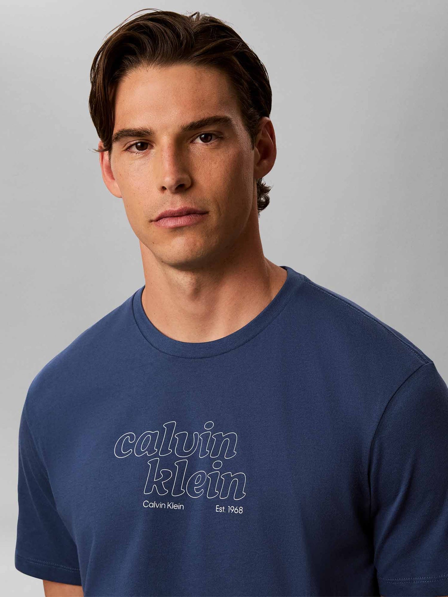 Calvin Klein CK 30S TRVL GRAPHIC, t-shirt maniche corte da uomo denim