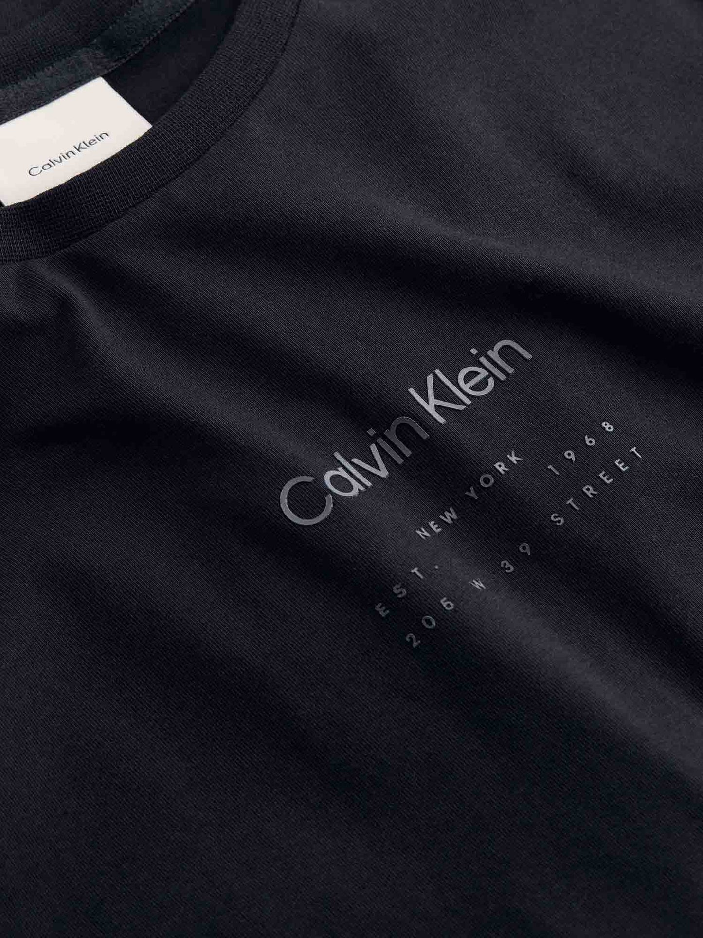 T-SHIRT RAISED EDITORIAL CALVIN KLEIN JEANS UOMO NERO