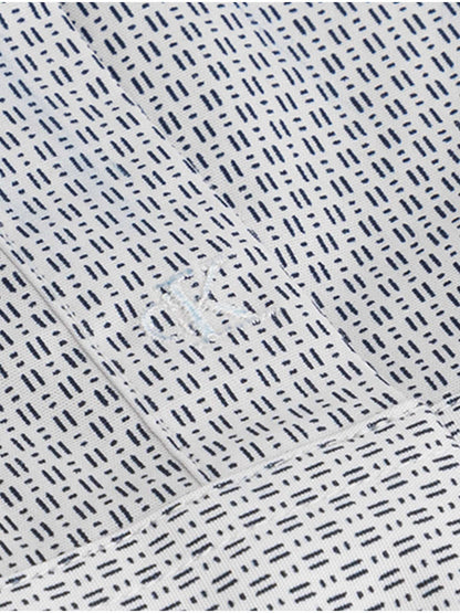 Camicia bianca slim fit con microstampa di Calvin Klein da uomo