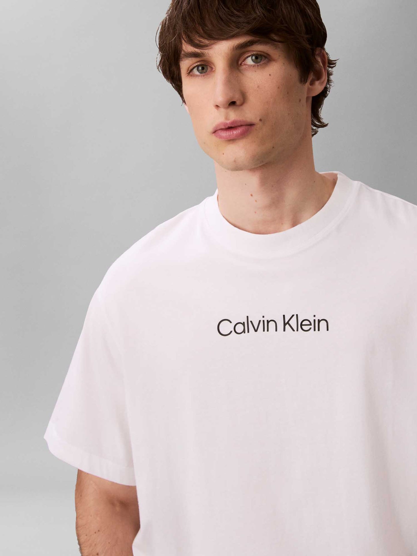 Calvin Klein t-shirt bianca da uomo con logo stampato