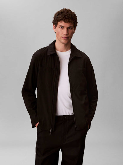 Giubbino nero Calvin Klein da uomo in seersucker leggero