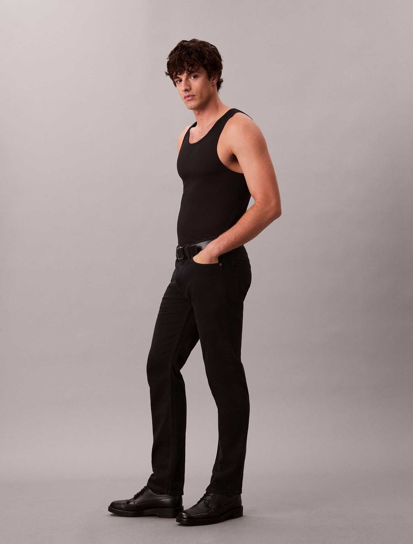Jeans slim straight neri da uomo Calvin Klein in denim