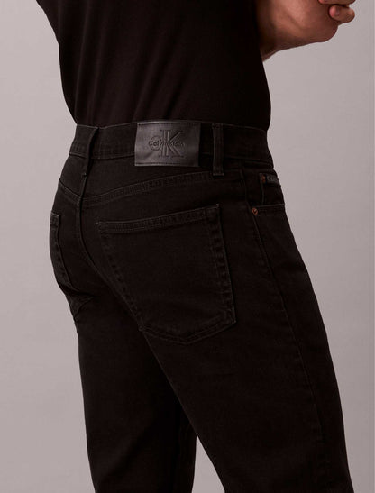 Jeans slim straight neri da uomo Calvin Klein in denim