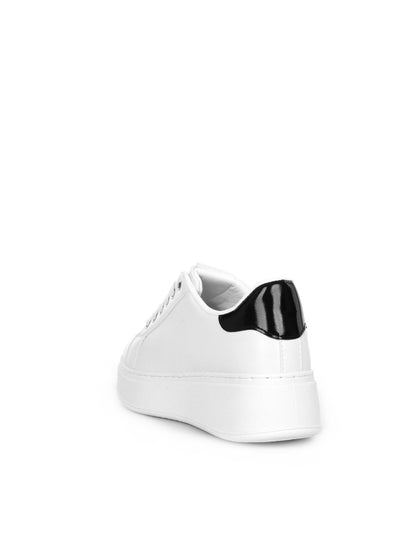 Sneakers Laura Biagiotti multicolore da donna dalla linea casual