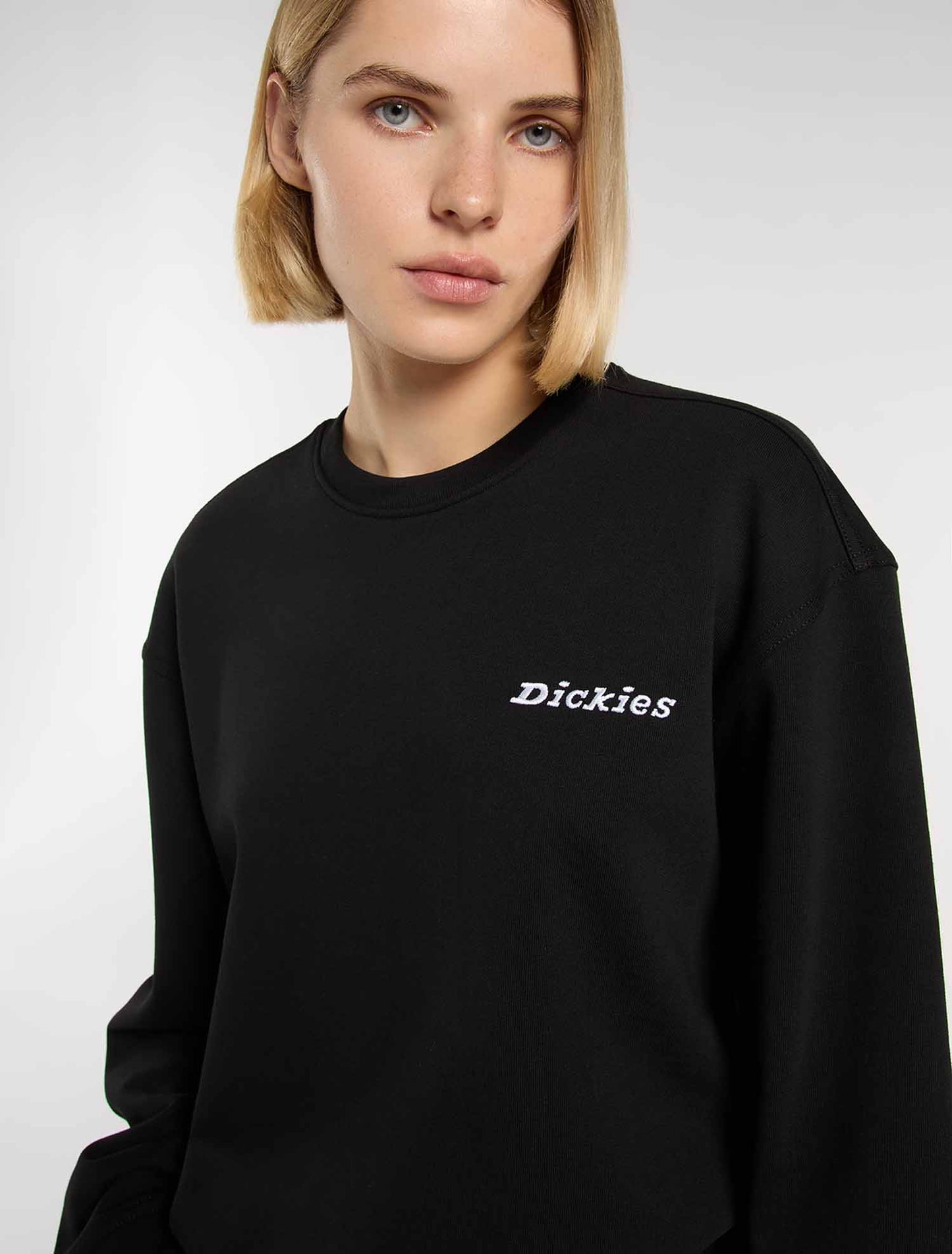 Felpa Dickies Loretto nera donna per la primavera