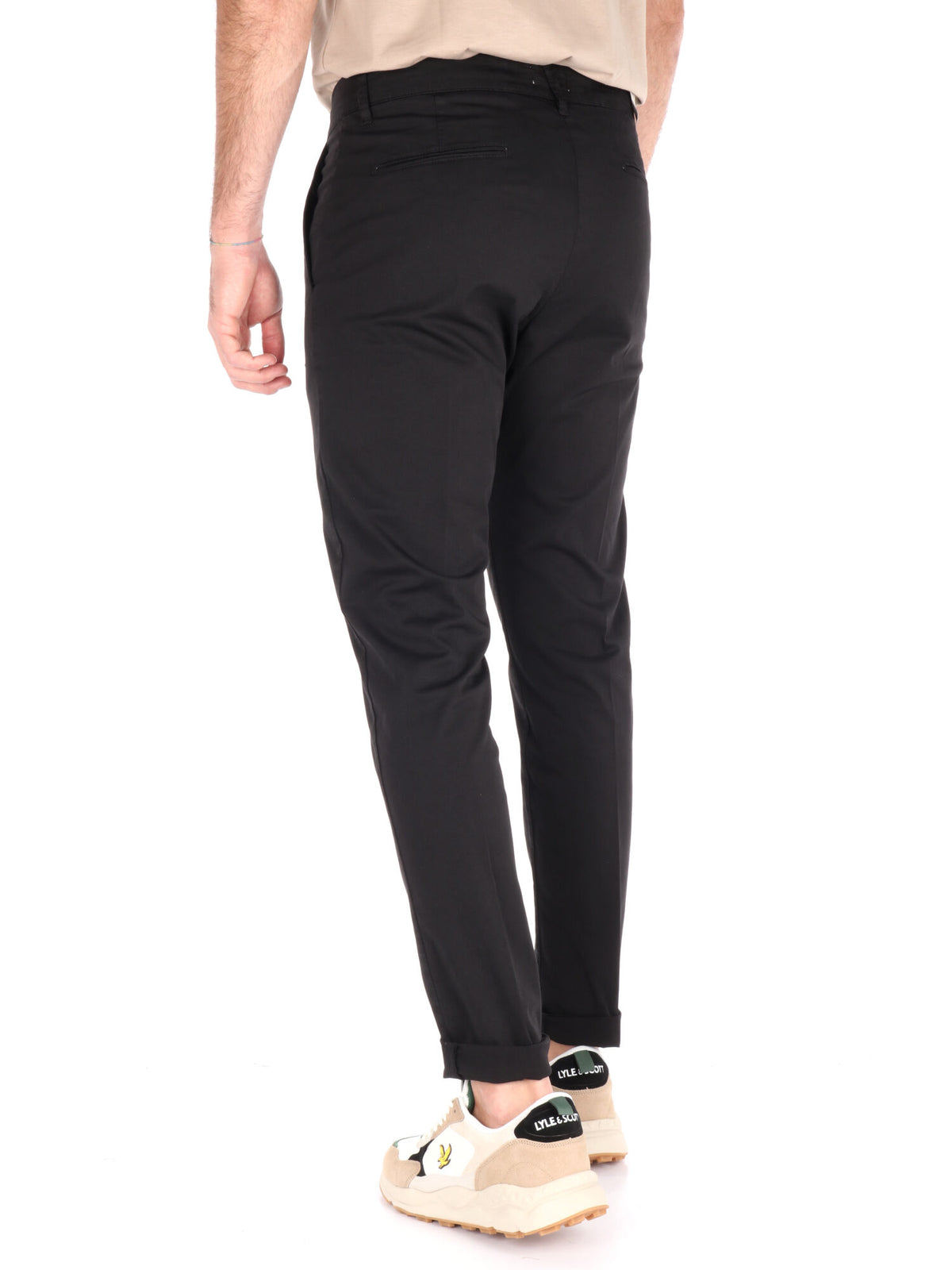 F.b. pantalone da uomo nero