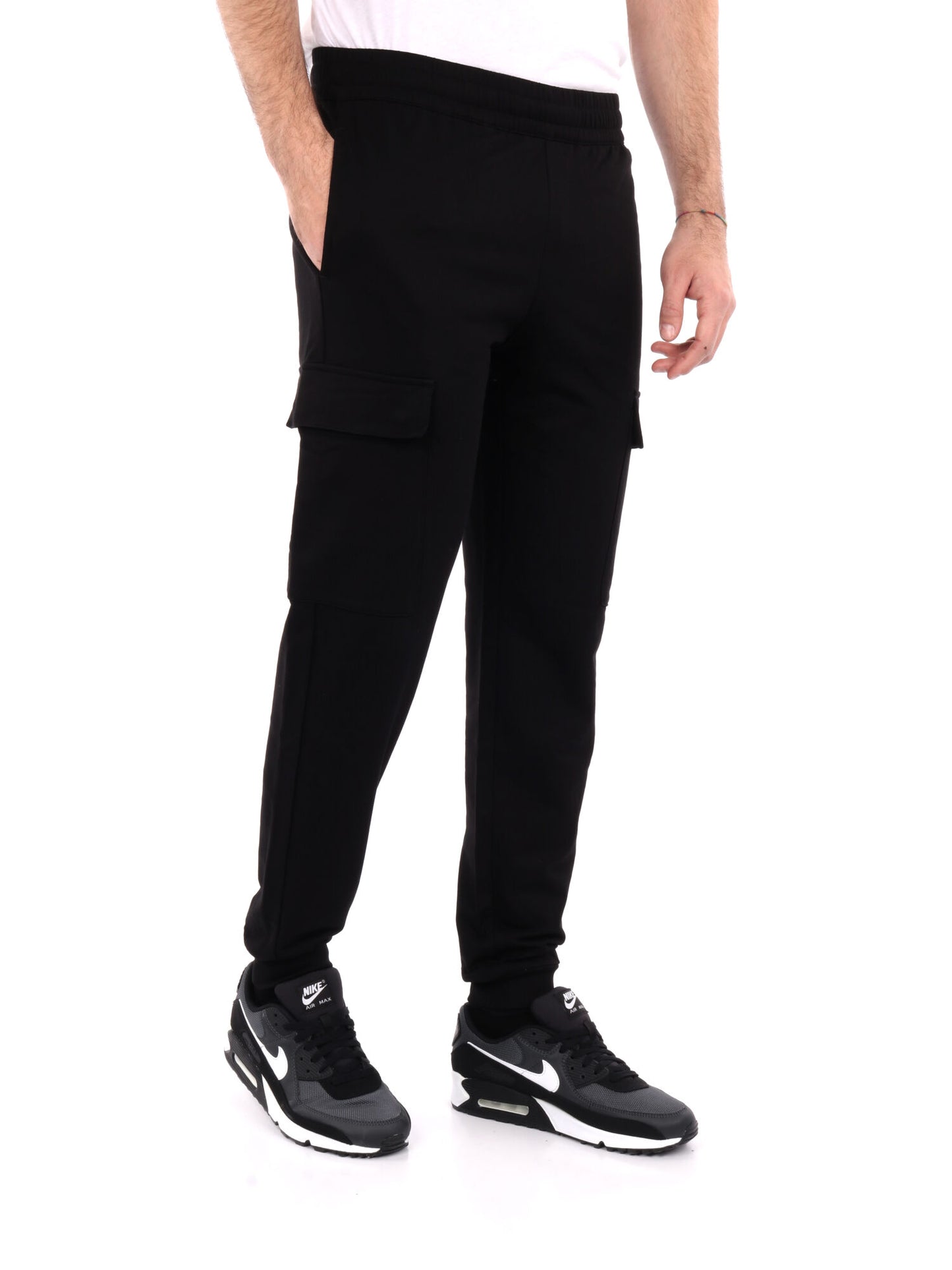 Pantaloni cargo da uomo EA7 Emporio Armani in nero con vita elastica