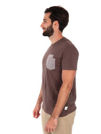 T-SHIRT  CON TASCHINO YES ZEE UOMO TESTA DI MORO