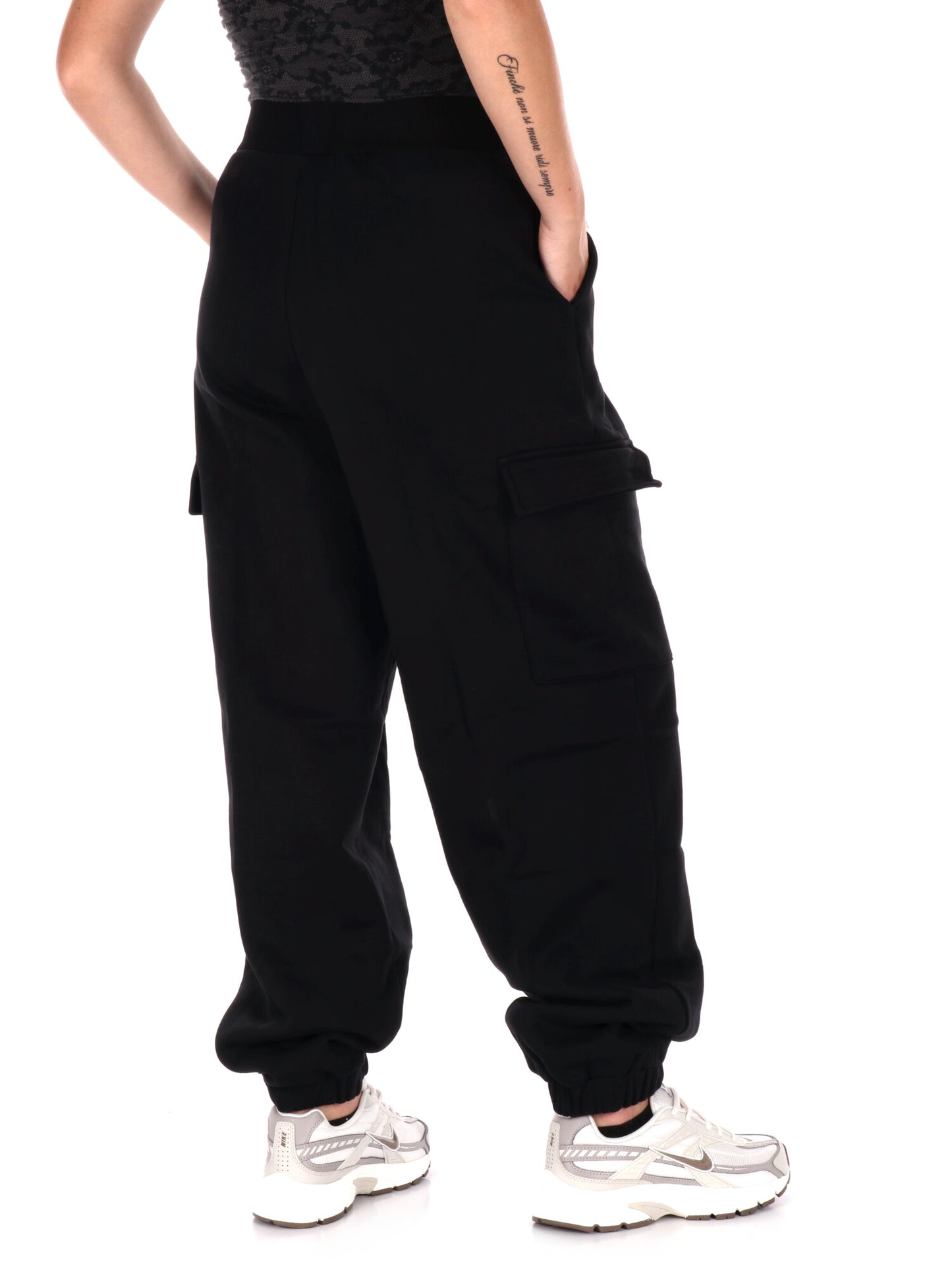 PANTALONE CARGO OVERSIZE EA7 EMPORIO ARMANI DA DONNA NERO