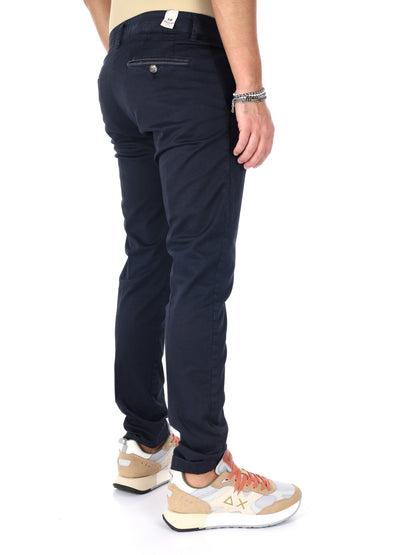 Pantaloni uomo Fb Altieri blu per un look elegante e versatile