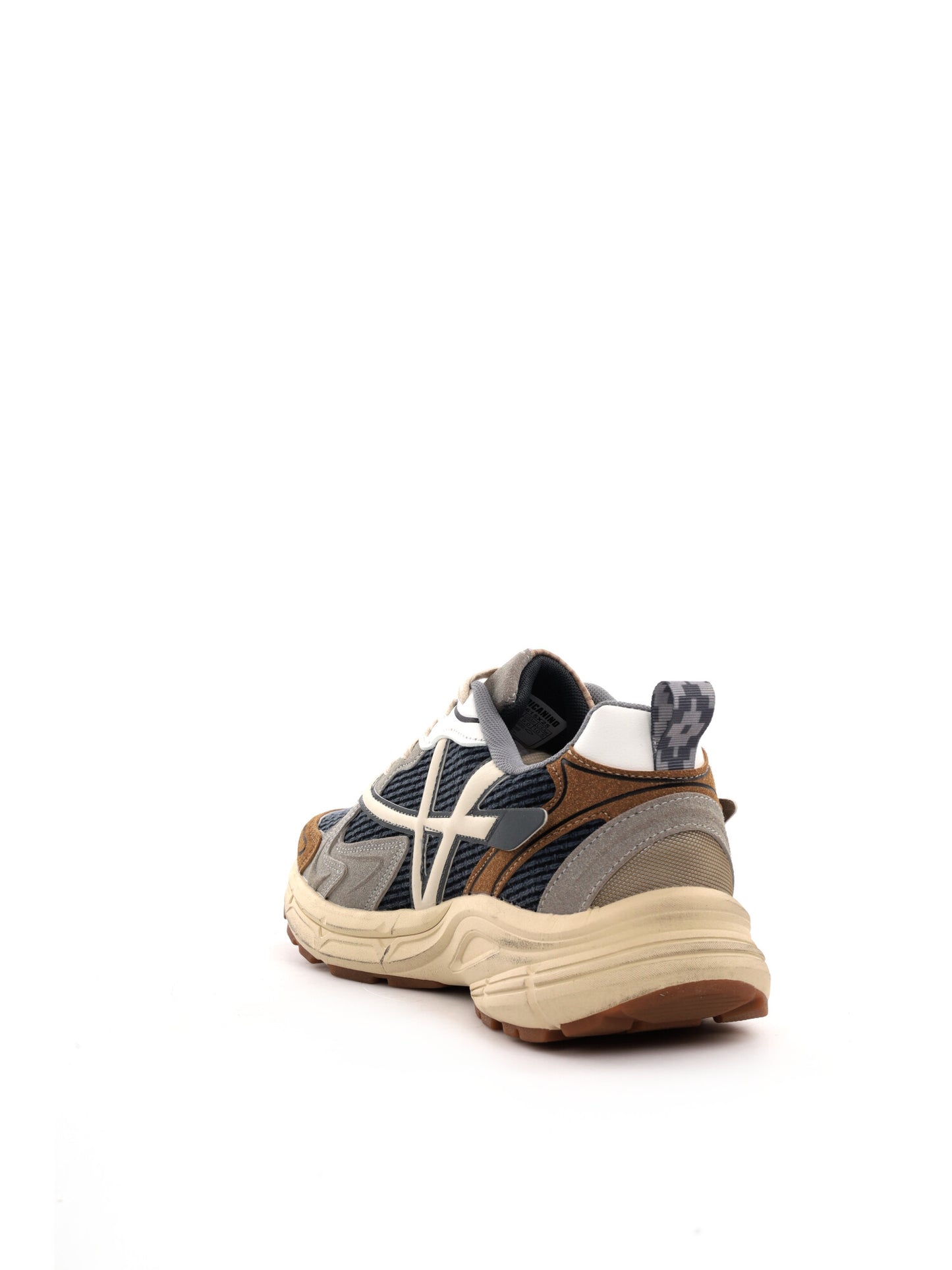 Sneakers uomo marroni Americanino AMM615X25 per primavera estate